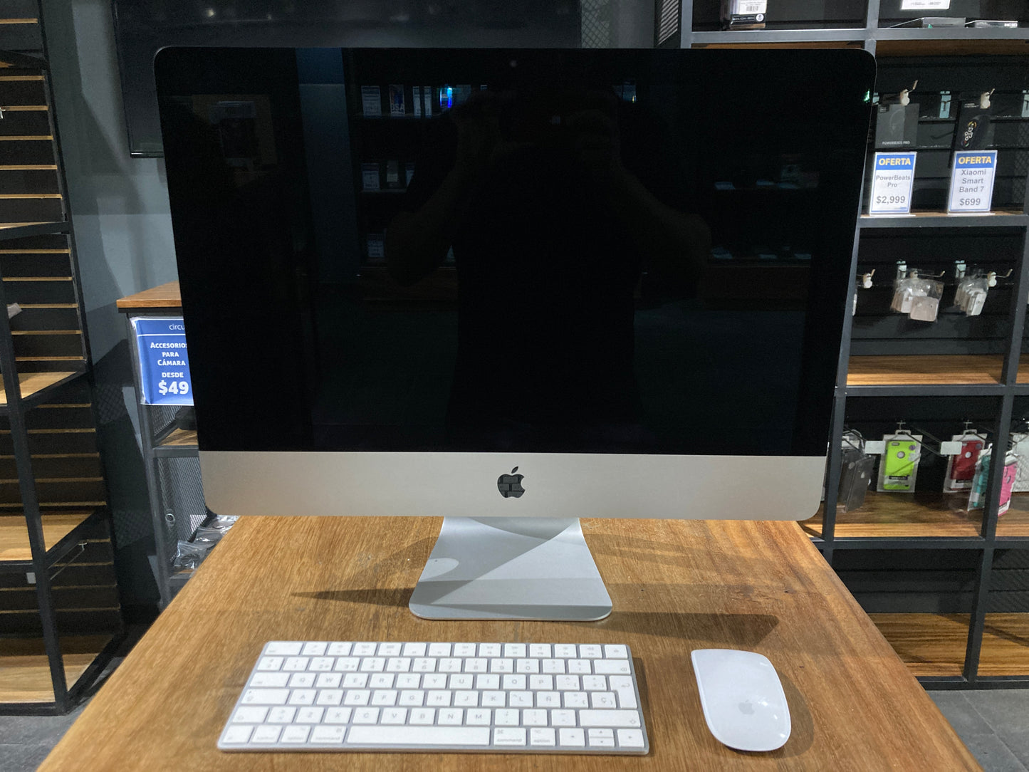 iMac 21.5" Retina 4k 2017 (Producto Único)