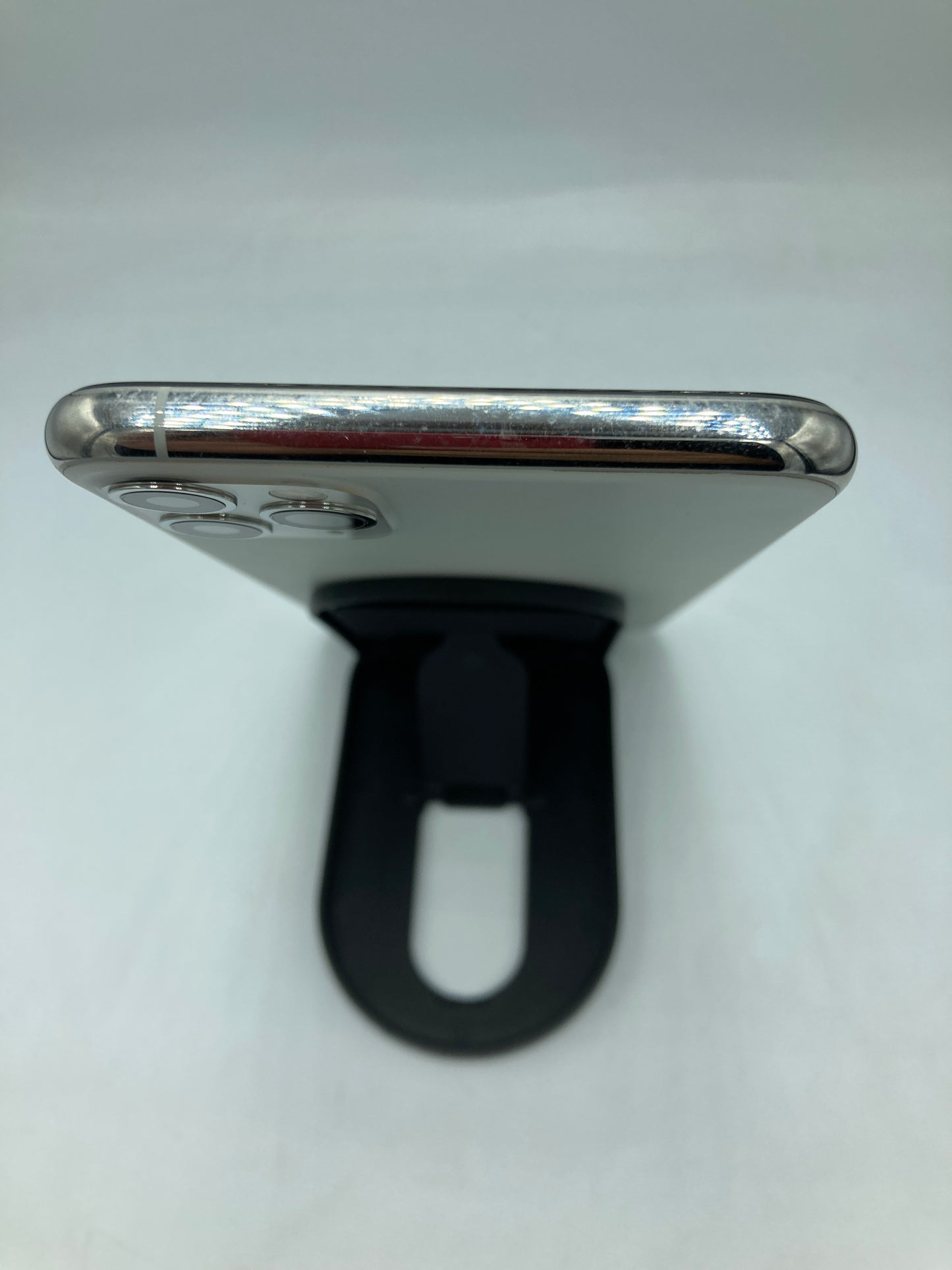 iPhone 11 Pro Max  64GB  (Producto Único)