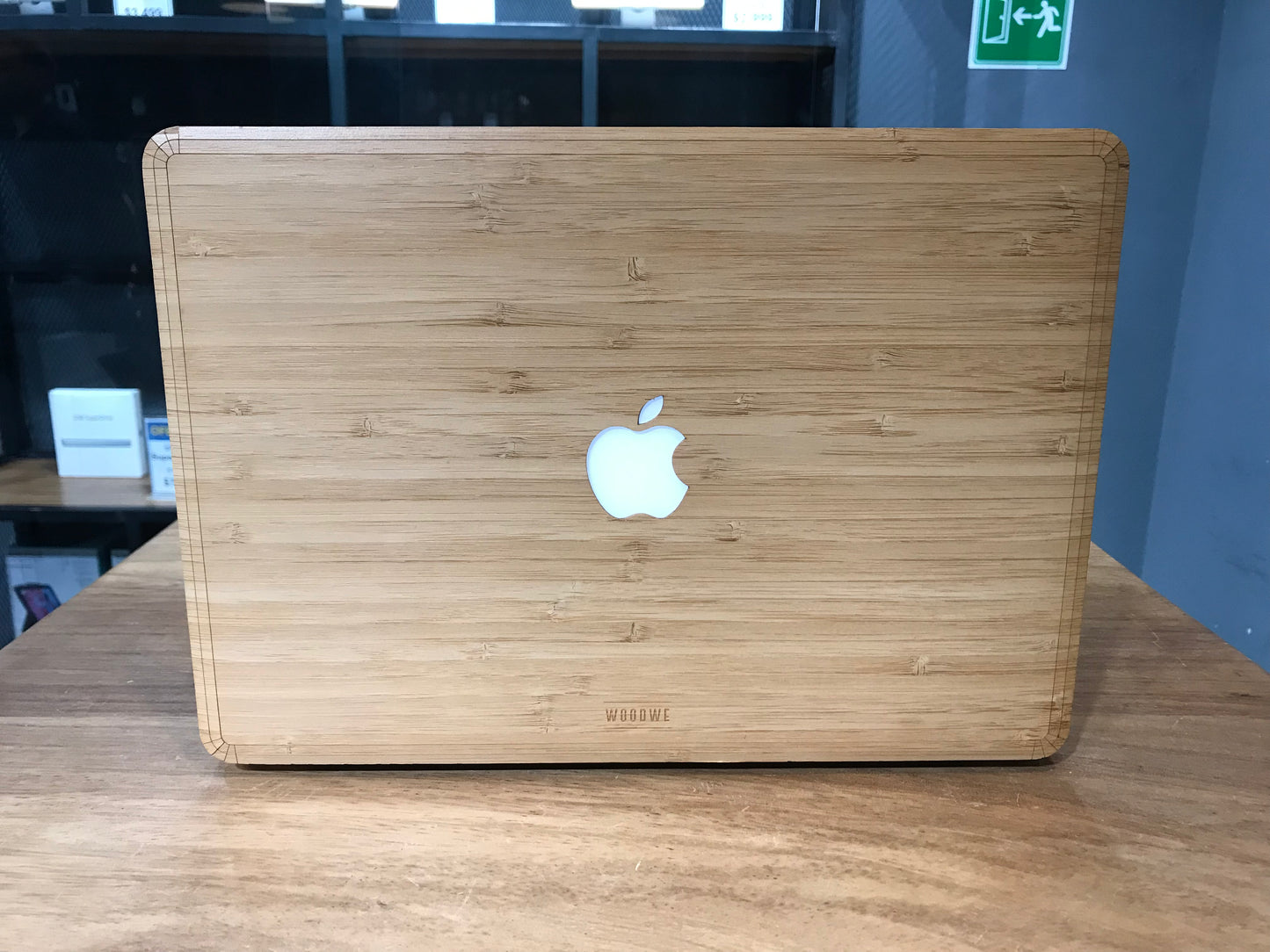 MacBook Air 13" 2014 Corei5 4GB RAM/128GB SSD (Producto Unico)
