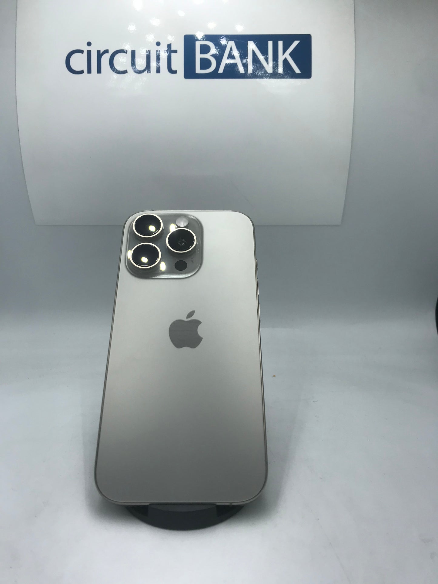 iPhone 16 Pro 128GB (Producto Unico)