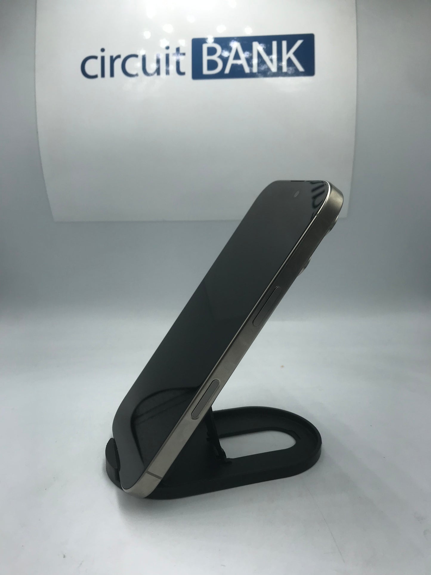 iPhone 16 Pro 128GB (Producto Unico)