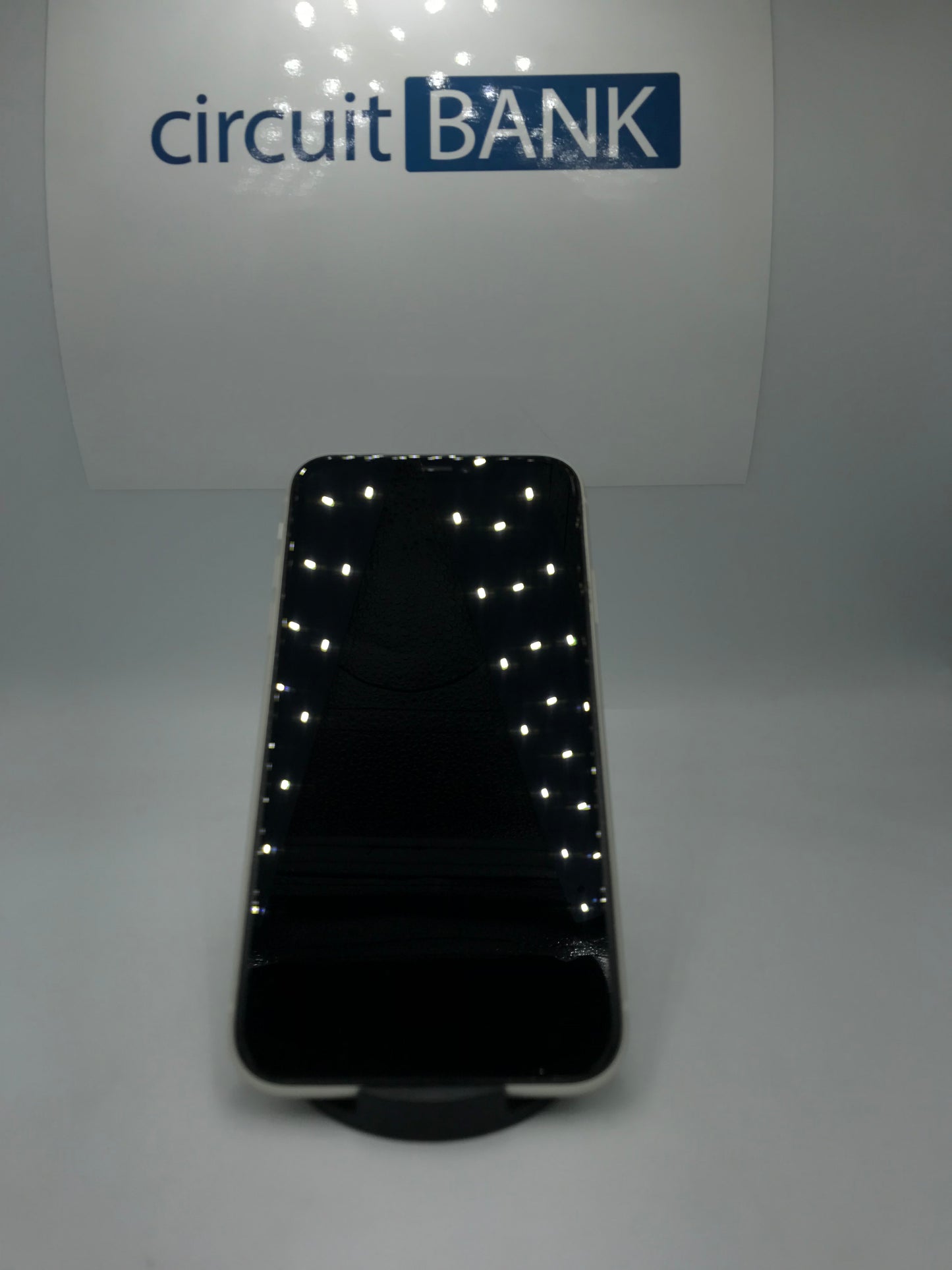 iPhone 11 64GB (Producto Unico)