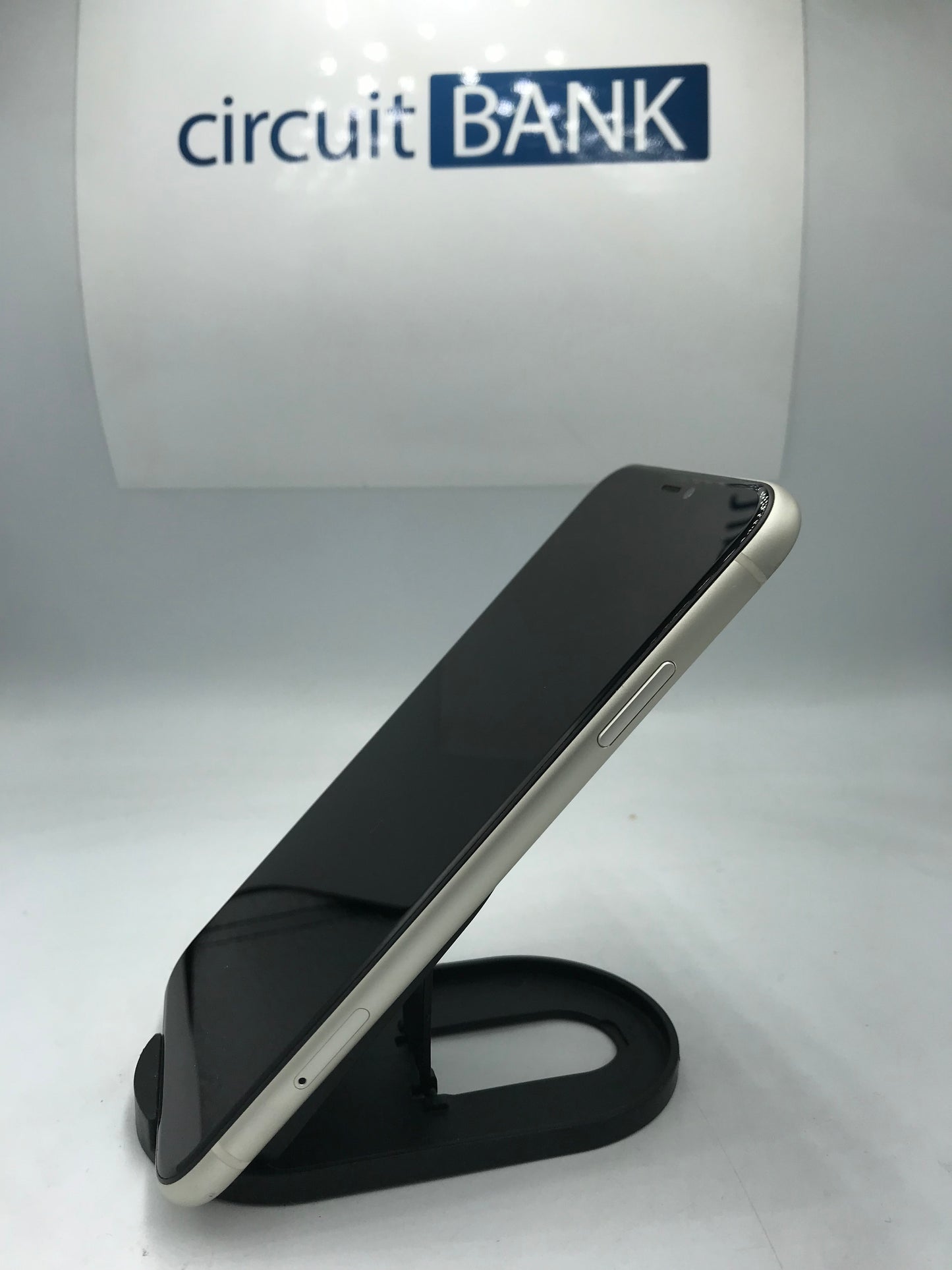 iPhone 11 64GB (Producto Unico)