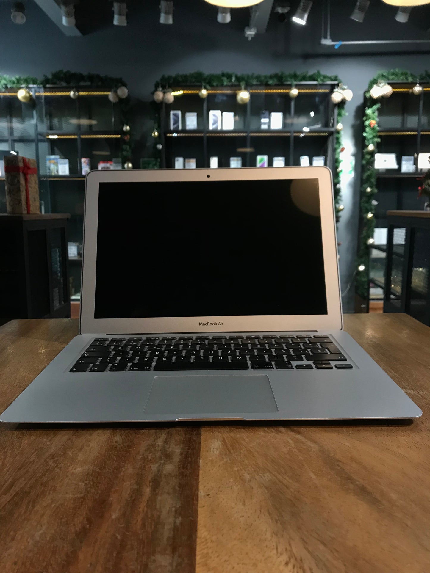 MacBook Air 2015 13" 8GB RAM/128GB SSD (Producto Unico)