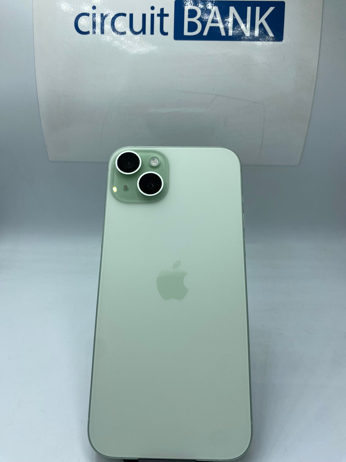 iPhone 15 Plus 128GB (Producto Único)