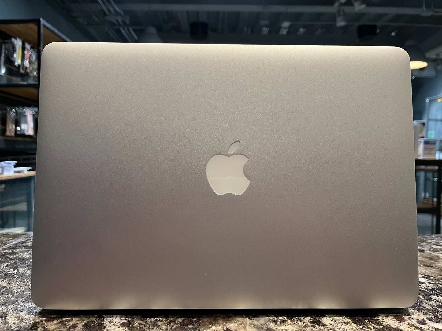 MacBook Air "13 2017 128GB / 8GB RAM