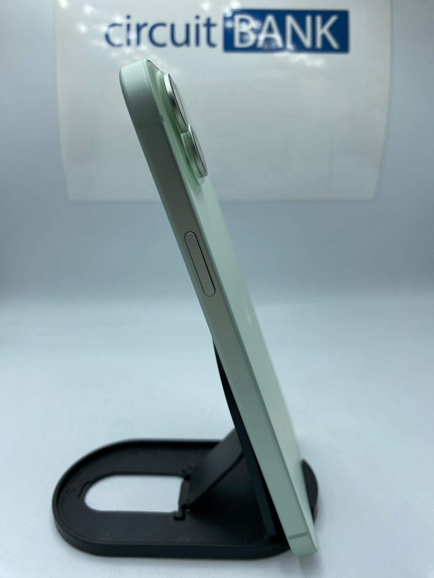 iPhone 15 Plus 128GB (Producto Único)