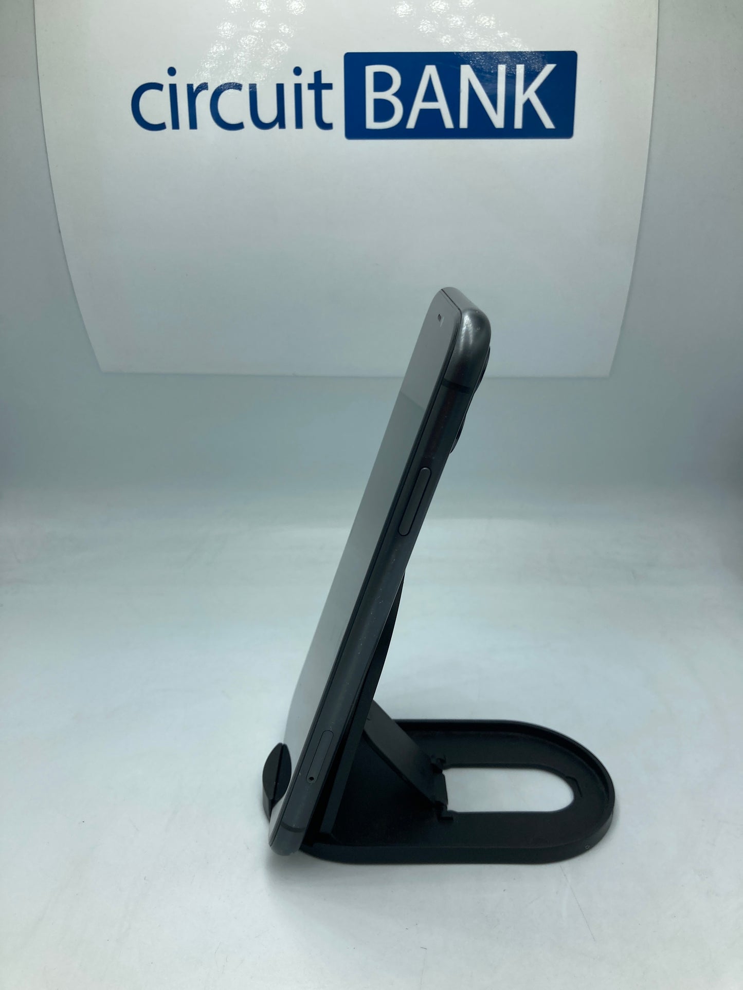 iPhone 11 64GB (Producto Único)