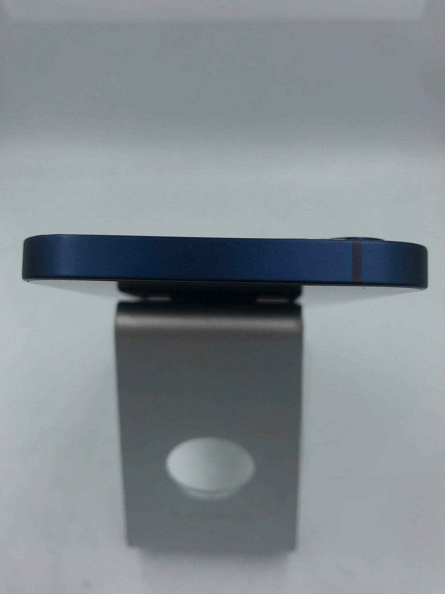 iPhone 12 64GB (Producto Único)