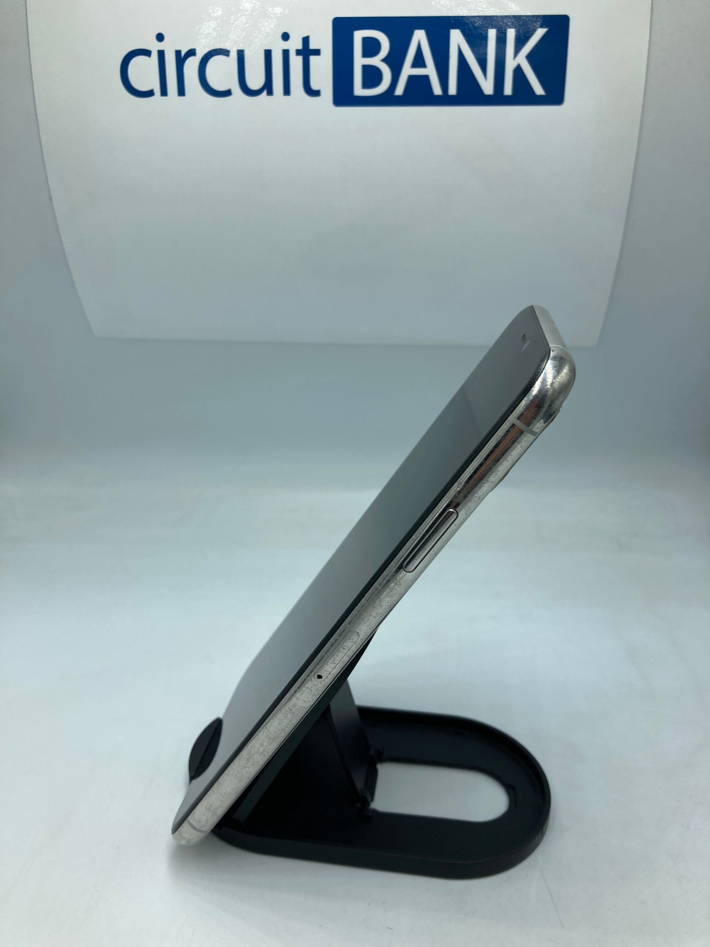 iPhone 11 Pro Max  256GB  (Producto Único)