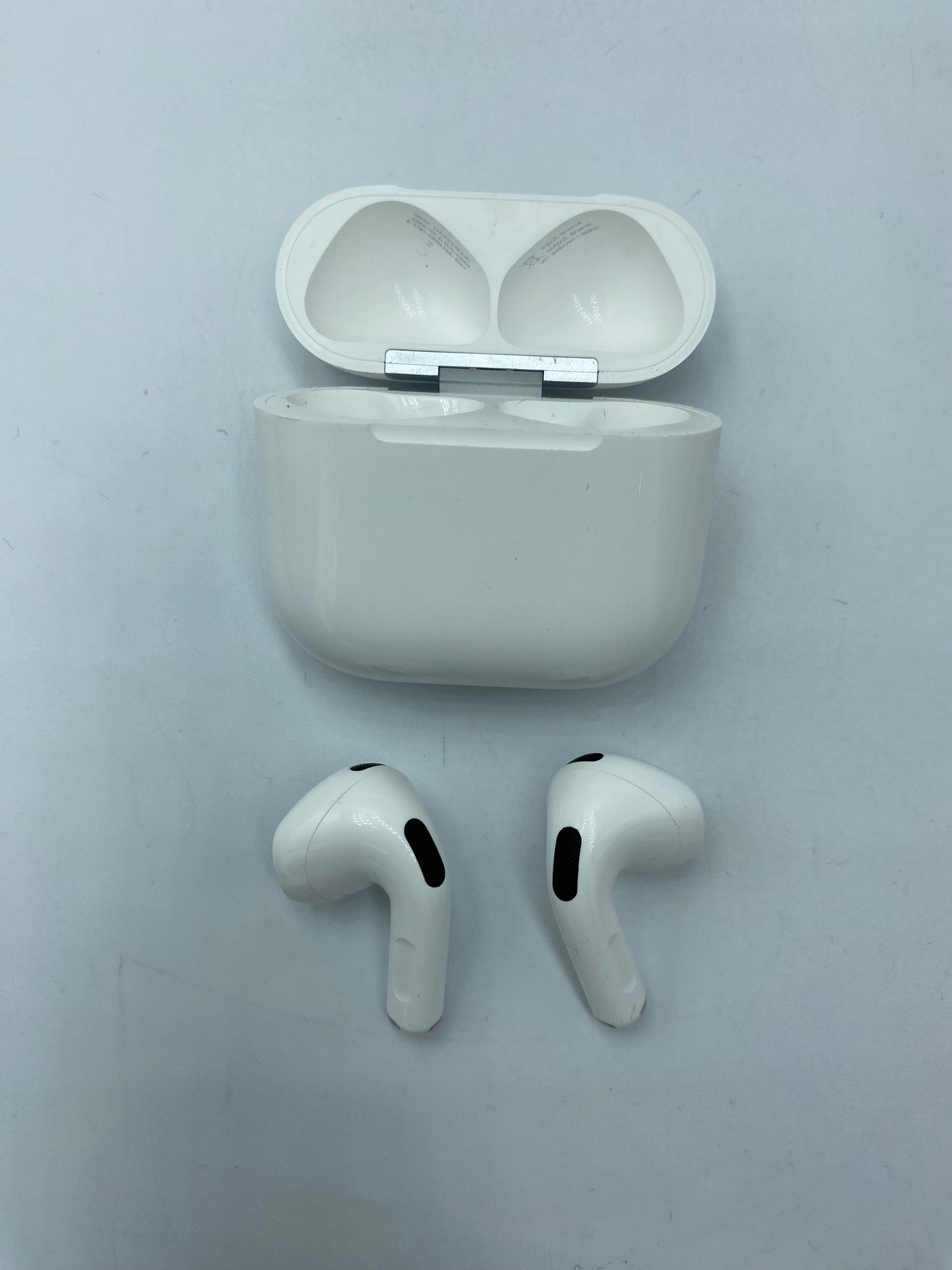 Audífonos Apple AirPods 4ta Gen ANC (Cancelación de Ruido) (Producto Único)