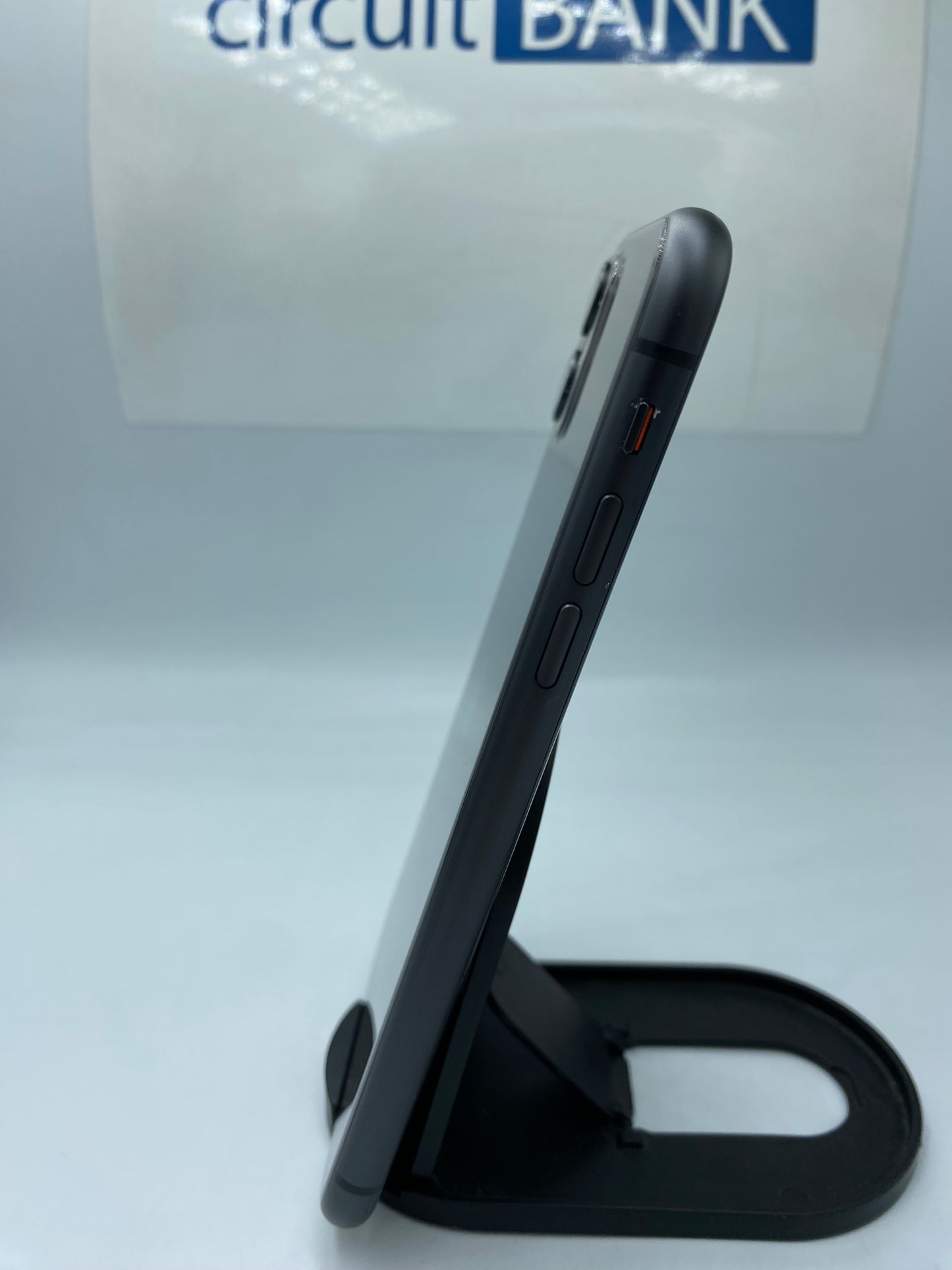 iPhone 11 64GB (Producto Unico)