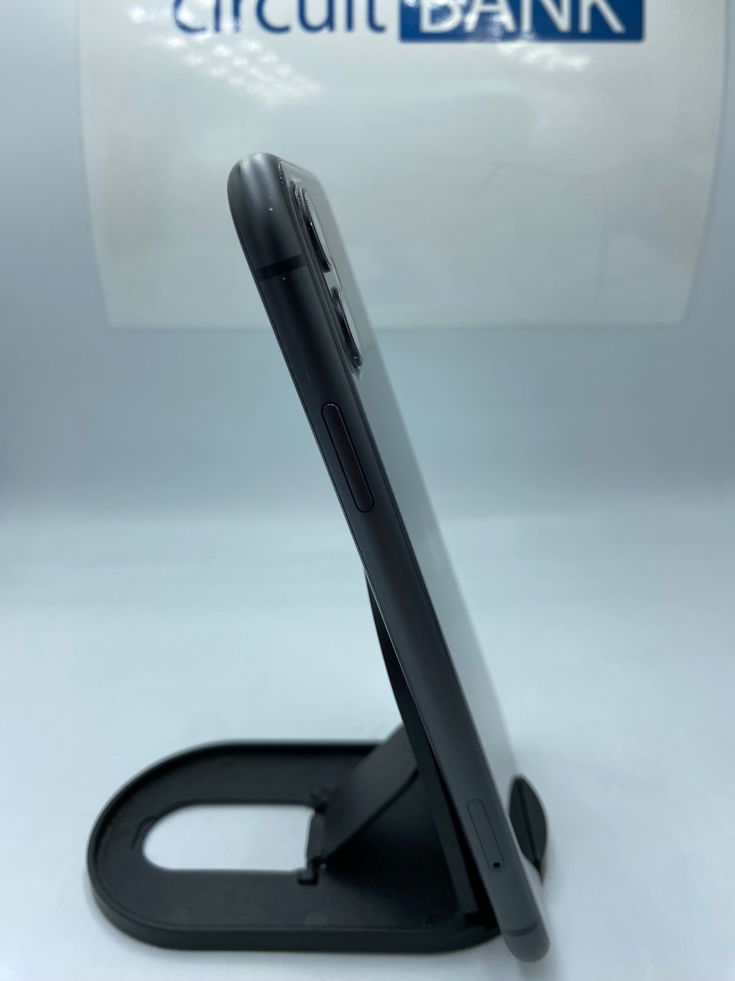 iPhone 11 64GB (Producto Unico)