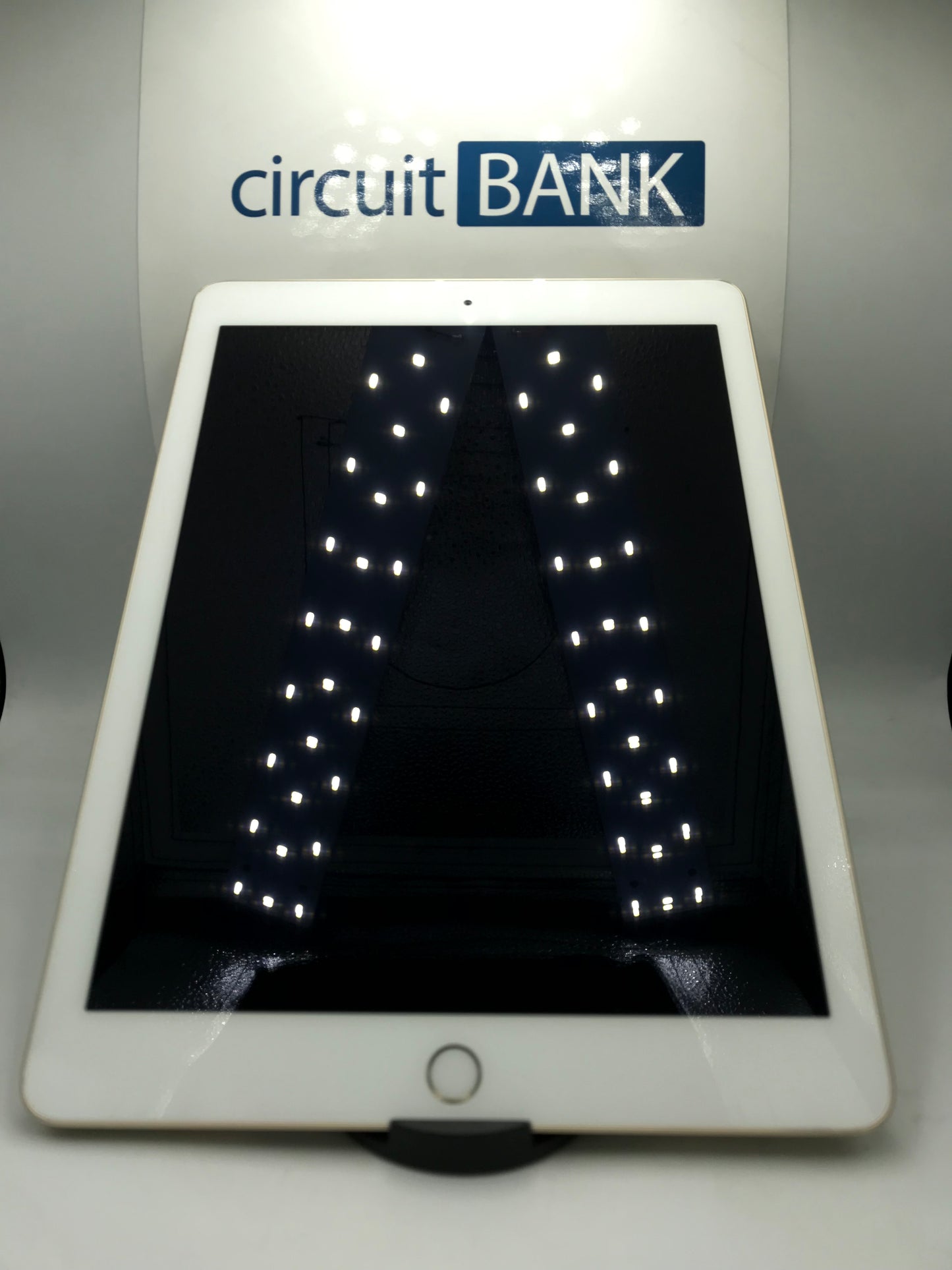 iPad 5ta Gen 128GB (Producto Unico)