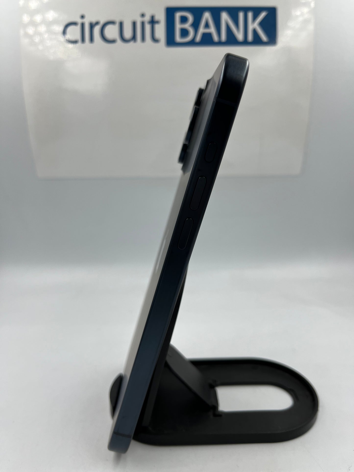 iPhone 15 Pro Max 256GB E-Sim