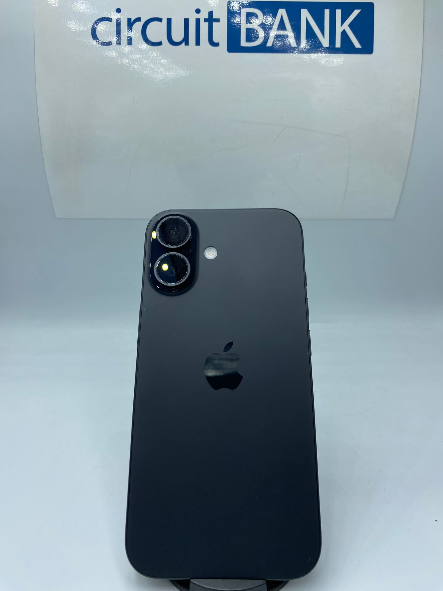 iPhone 16 128GB (Producto Unico)