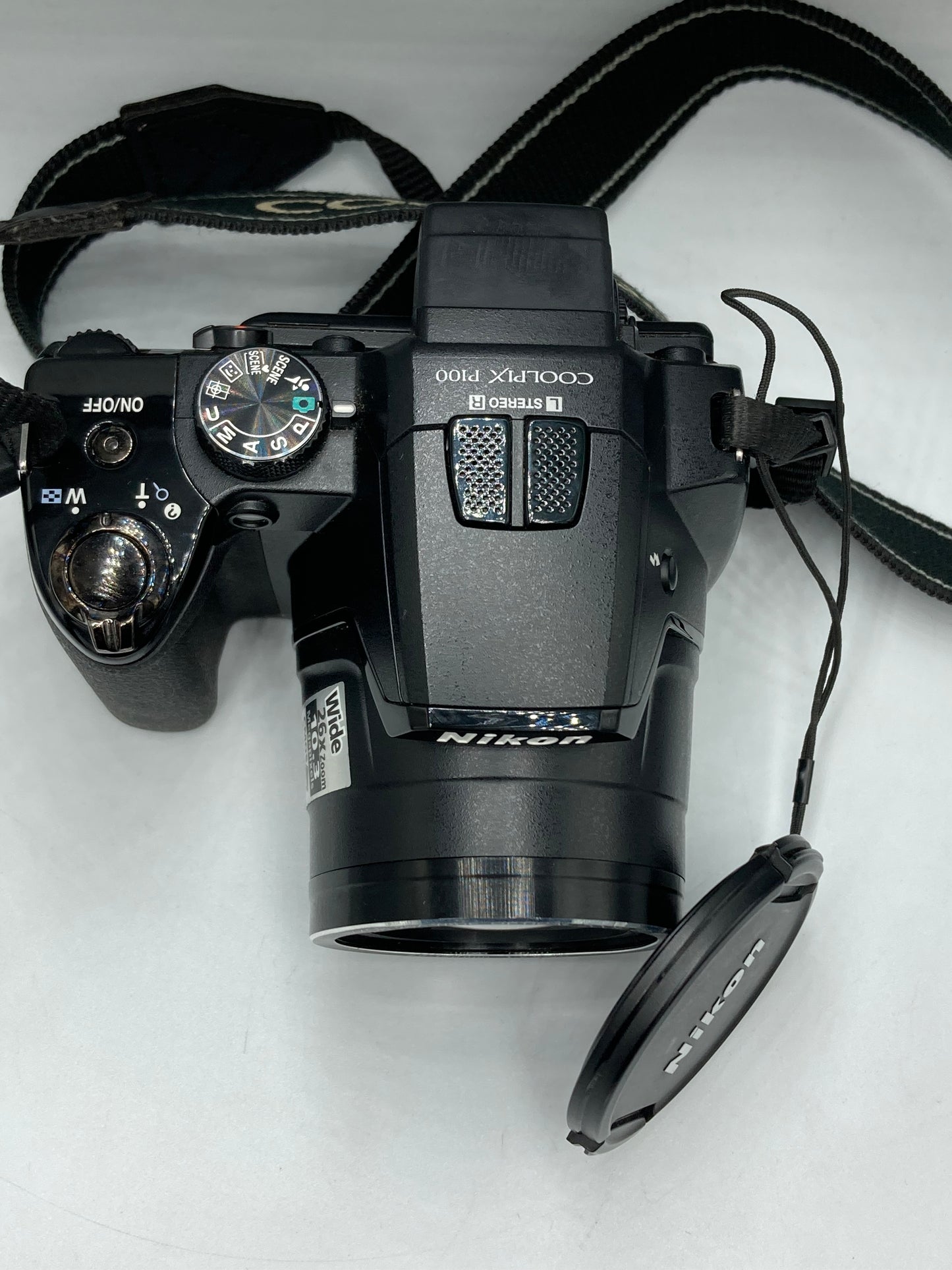 Camara Nikon Coolpix P100 (Producto Único)