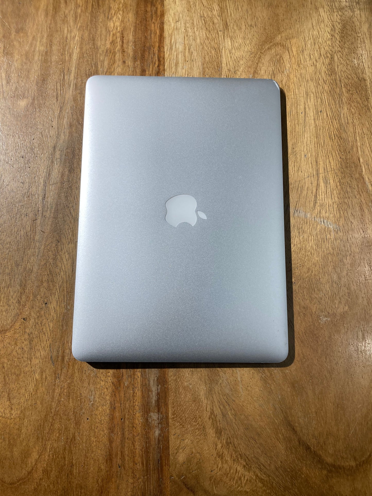 MacBook Air 13" 2017 (Producto Único)