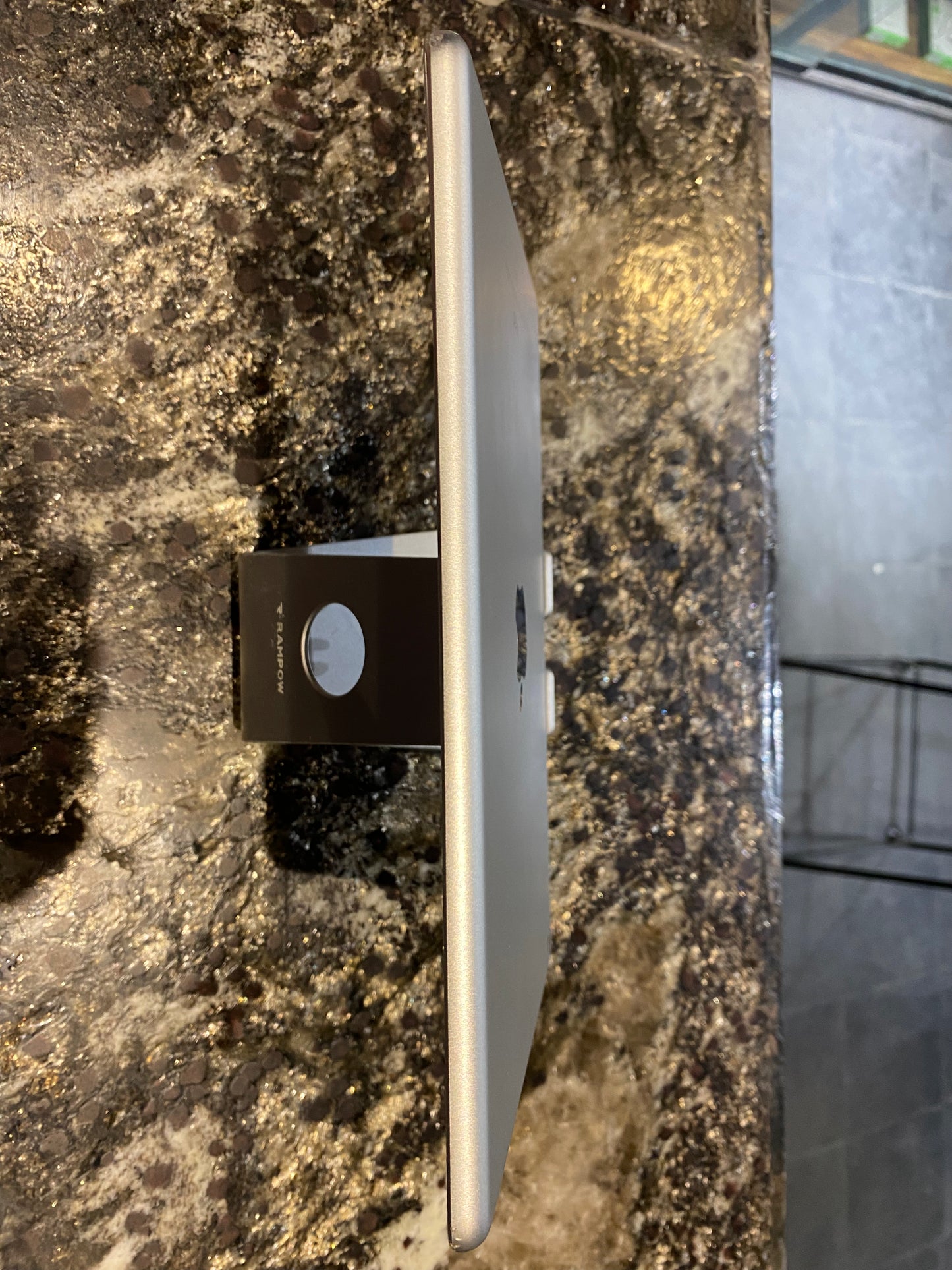 iPad 6ta Gen 128GB (Producto Unico)