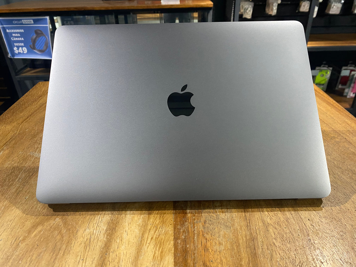 MacBook Air M1 2020 (Producto Único)
