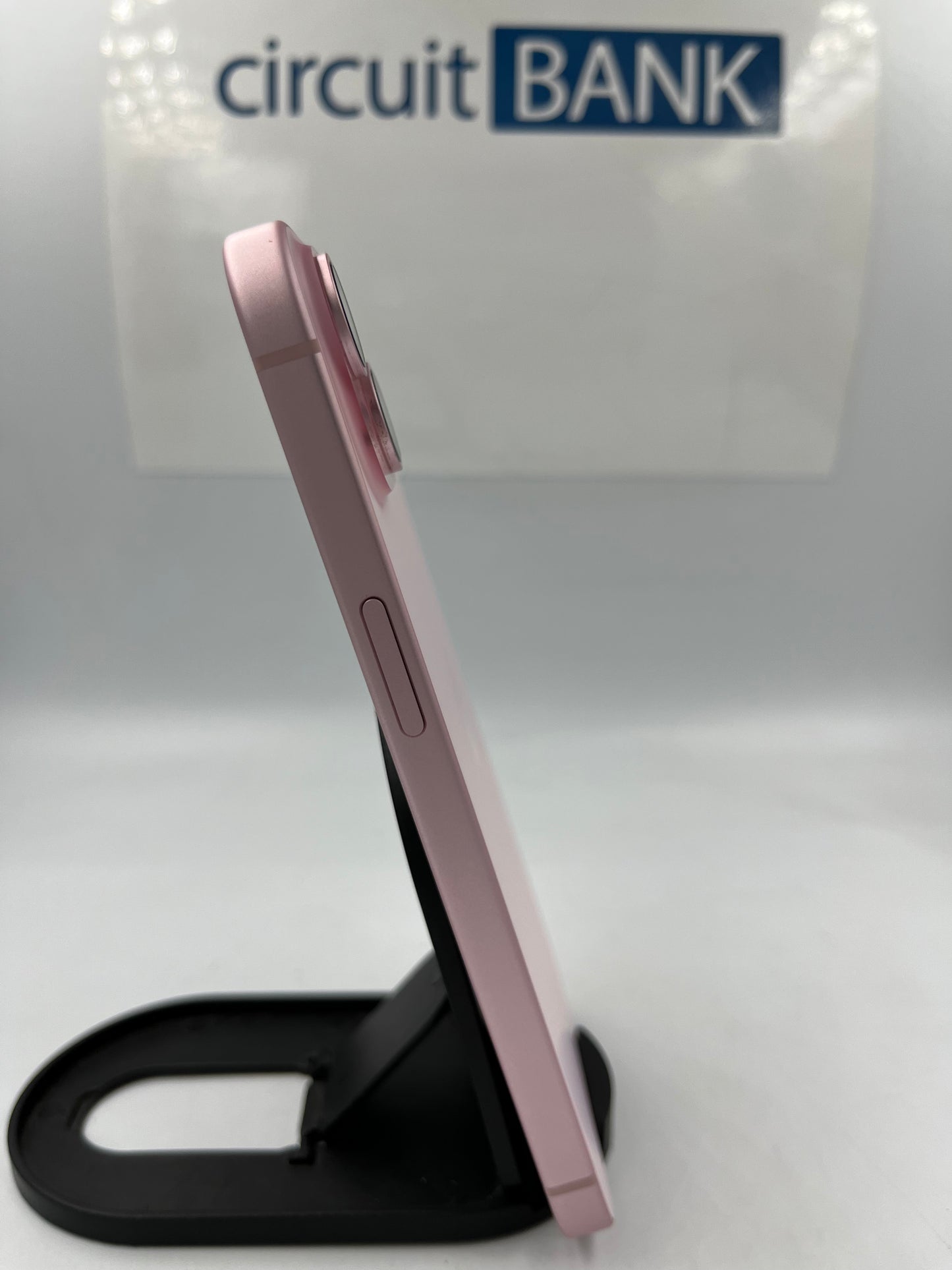 iPhone 15 128GB