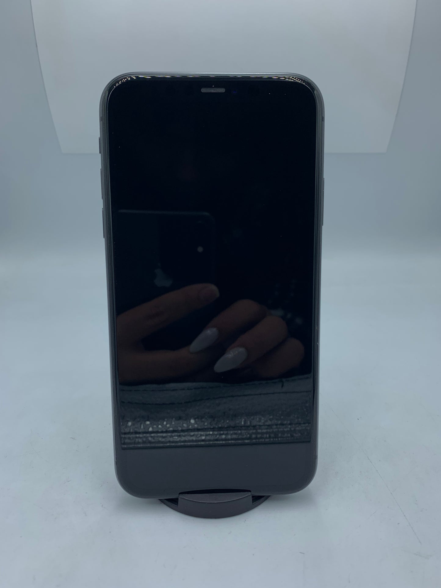 iPhone 11  64GB (Producto Unico)