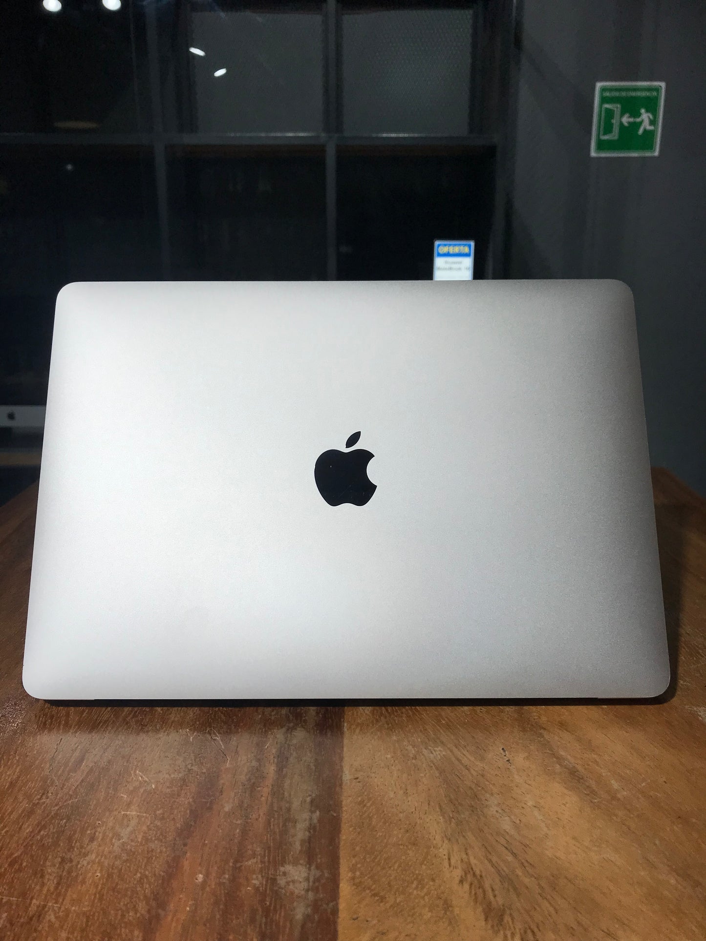 Macbook Air M1 2020 (Producto Único)