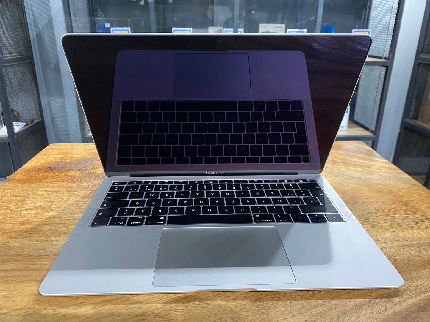 MacBook Air 13" 2018 (Producto Único)