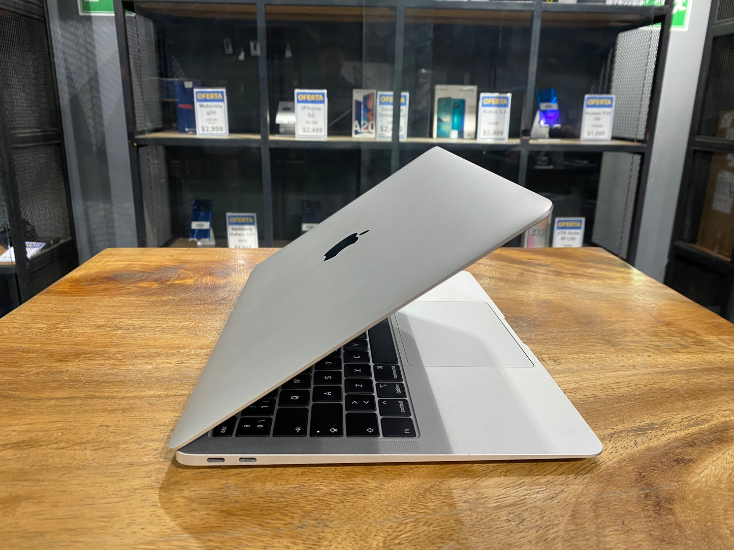 MacBook Air 13" 2018 (Producto Único)