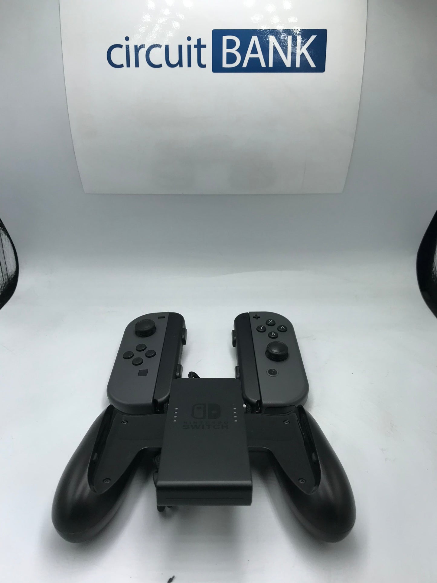 Nintendo Switch 1.1 32GB (Producto Unico)