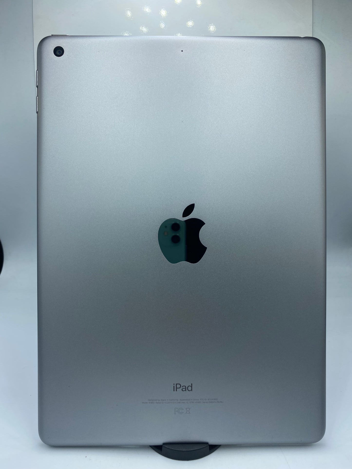 iPad 6th Gen 32GB (Producto Único)