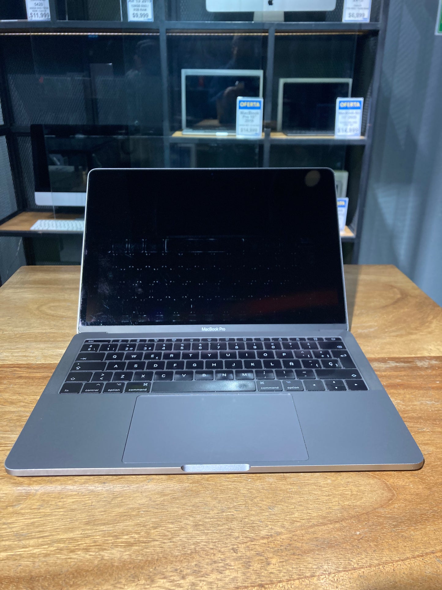MacBook Pro 13" 2017 (Producto Unico)