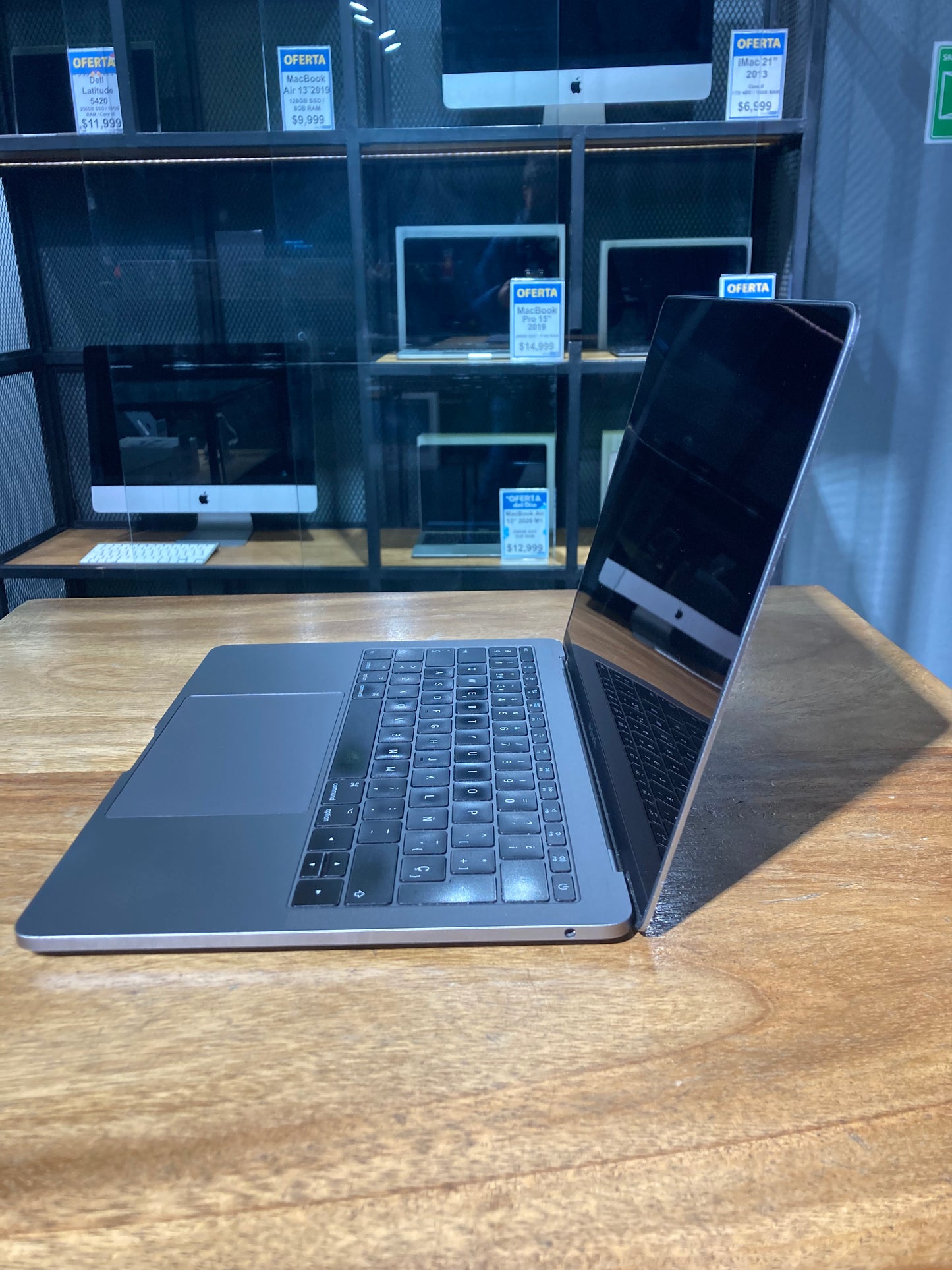 MacBook Pro 13" 2017 (Producto Unico)
