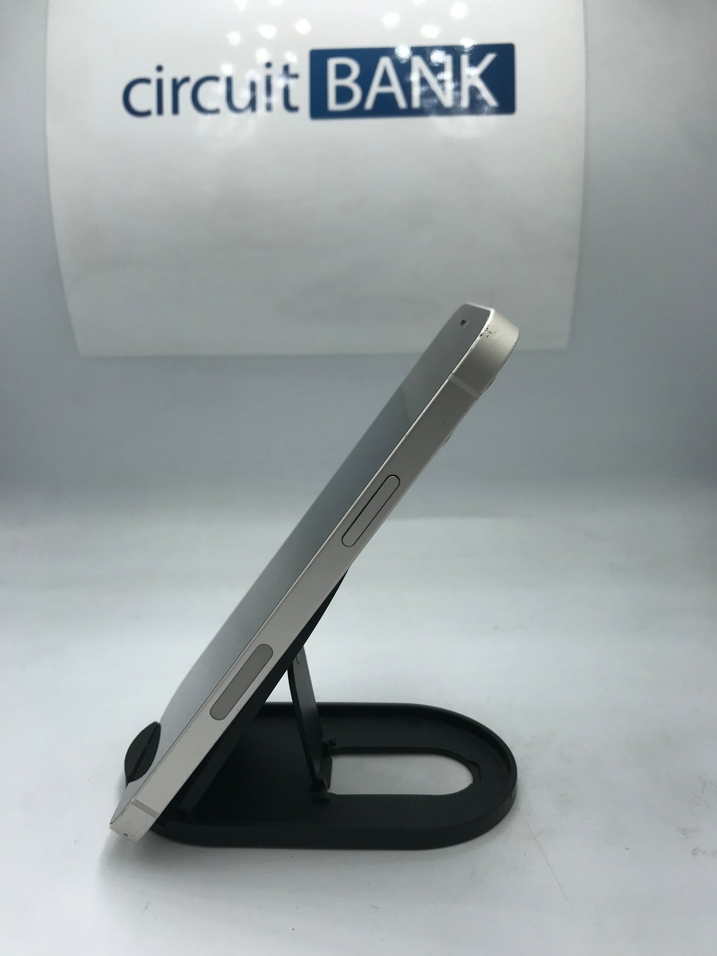 iPhone 12 64GB (Producto Unico)