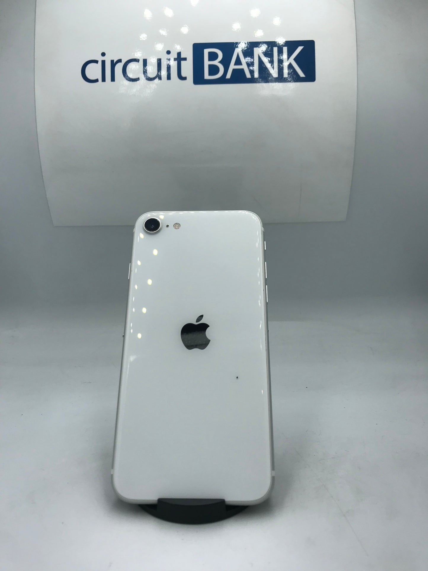 iPhone SE 2da Gen 64GB (Producto Unico)