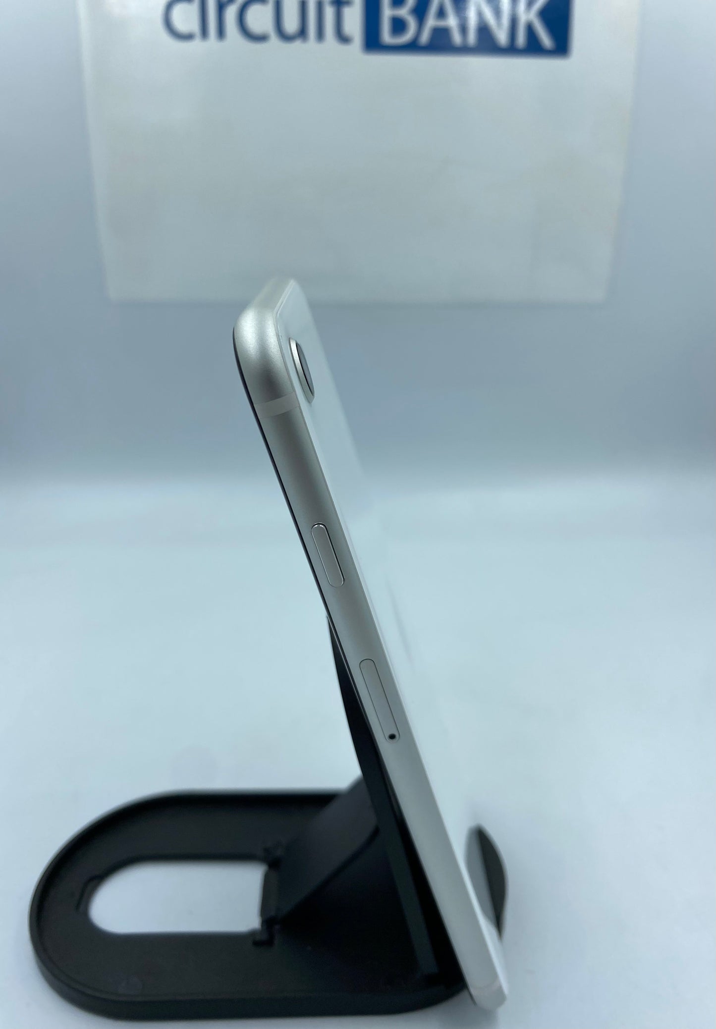 iPhone SE 2020 64GB (Producto Único)