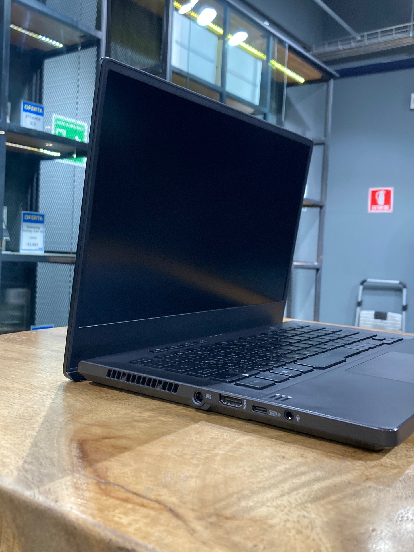 ROG Zephyrus 512 GB SSD (Producto Unico)