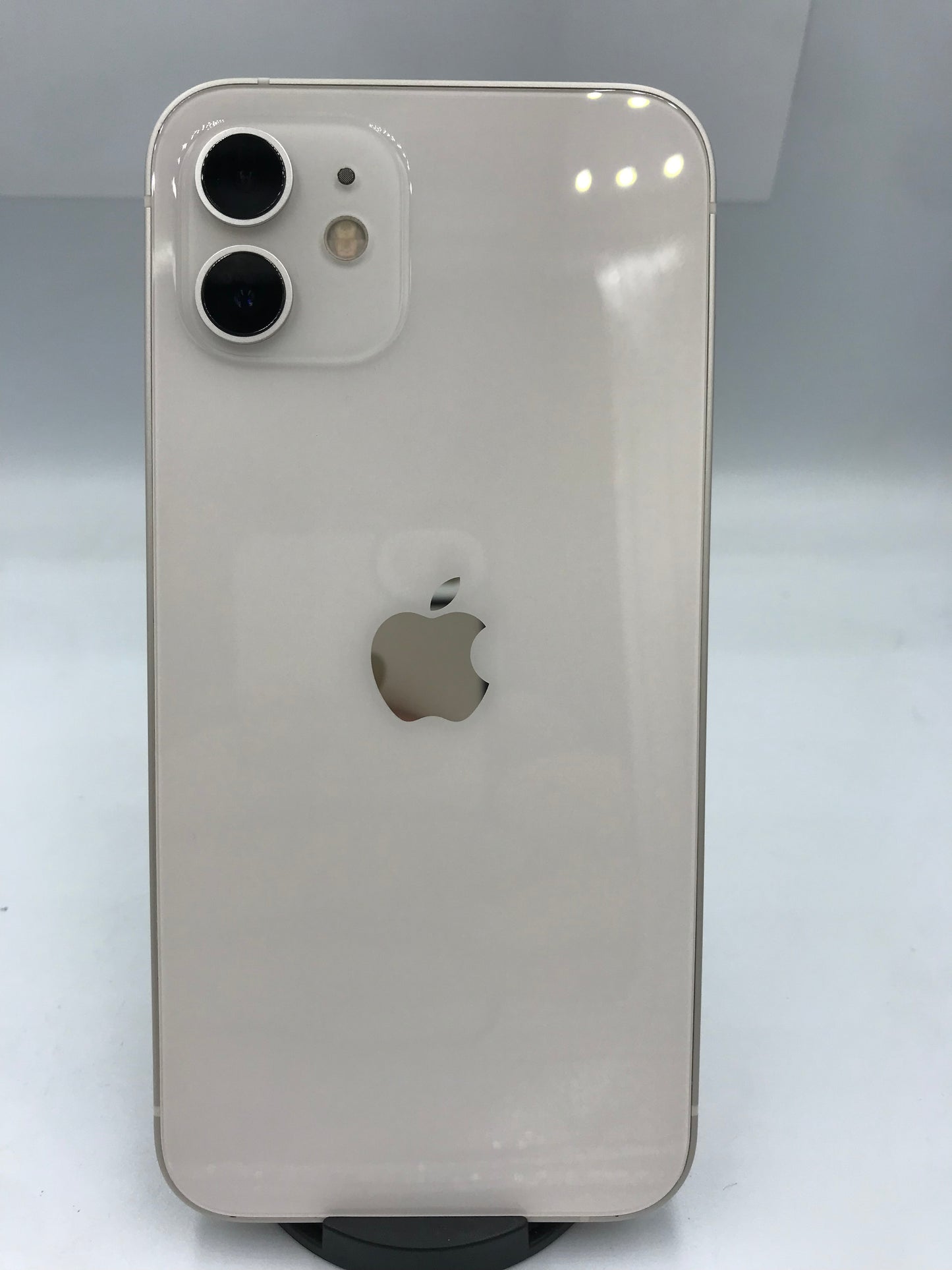 iPhone 12 64GB (Producto único)