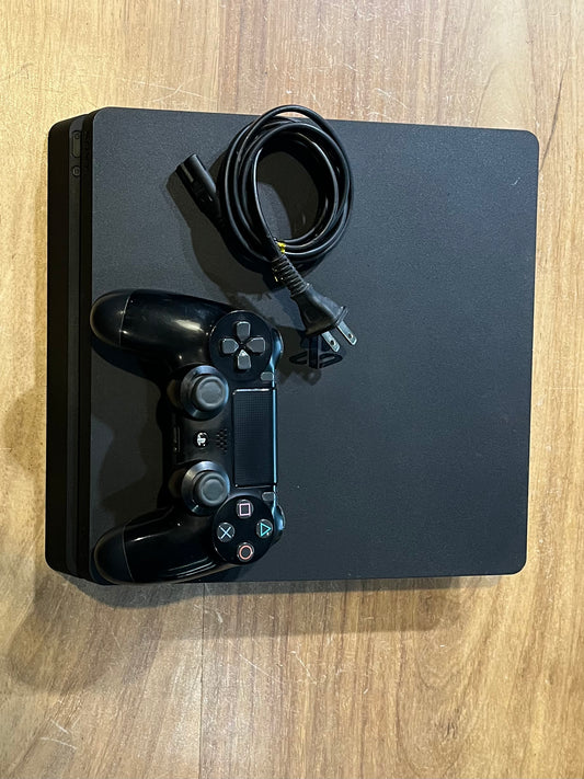 Play Station 4 Slim 500GB