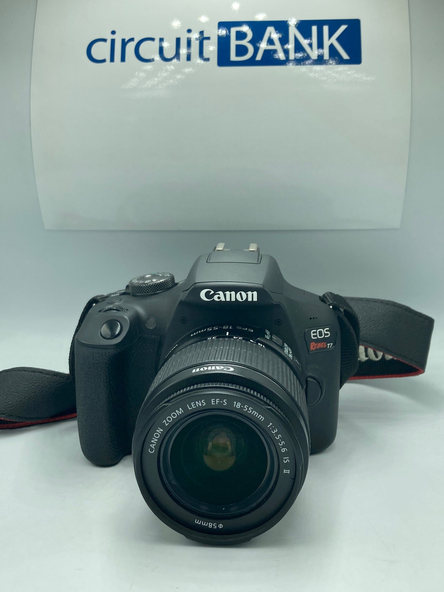 Canon EOS Rebel T7 (Producto Unico)