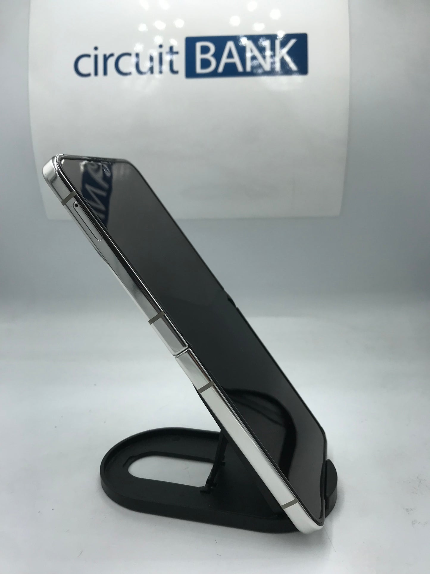 Samsung Galaxy Z Flip5 256GB (Producto Unico)