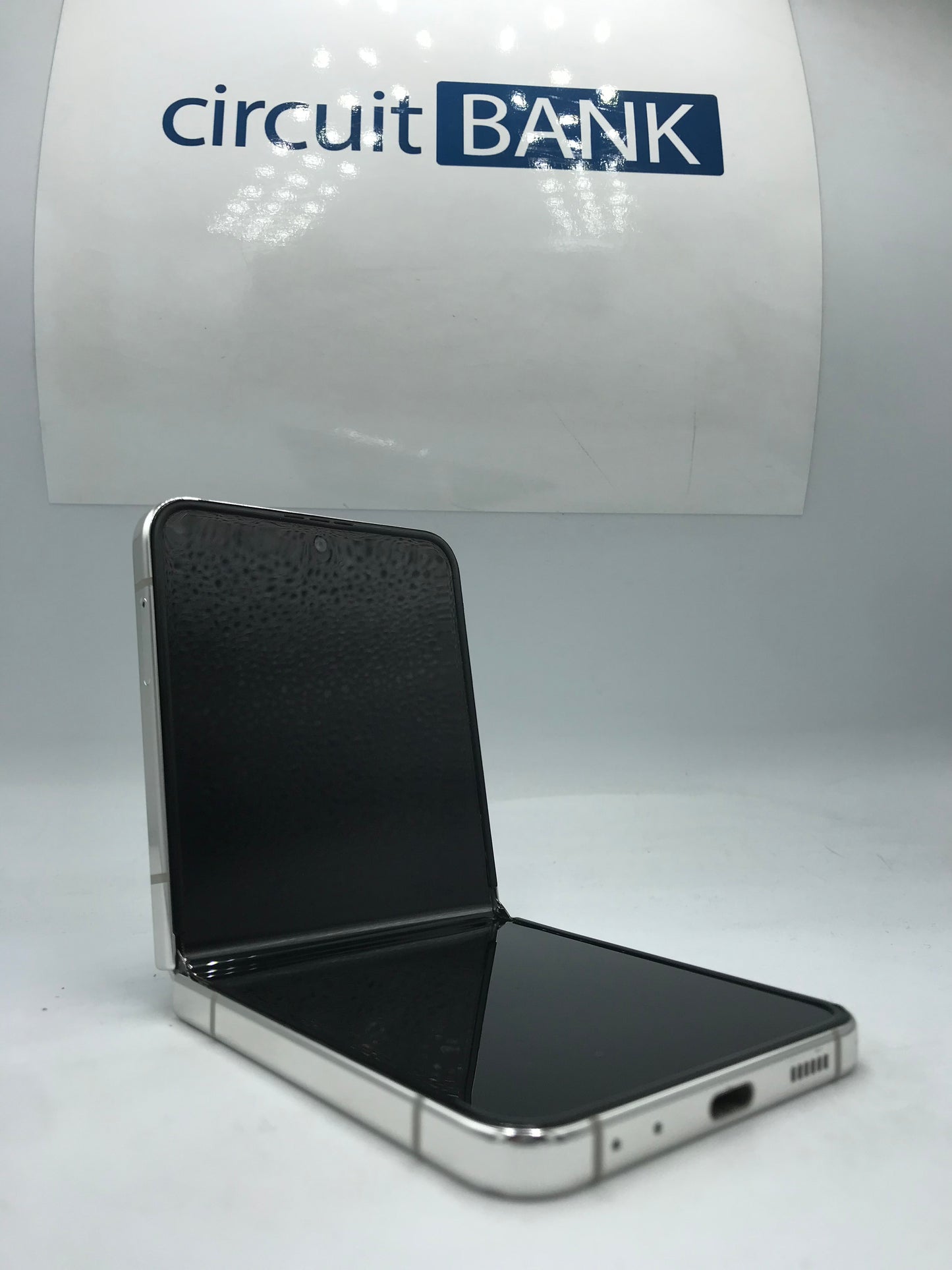 Samsung Galaxy Z Flip5 256GB (Producto Unico)