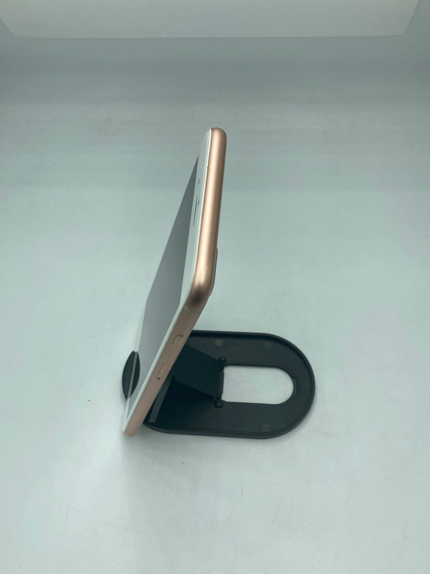 iPhone 8 Plus 64 GB  (Producto Unico)