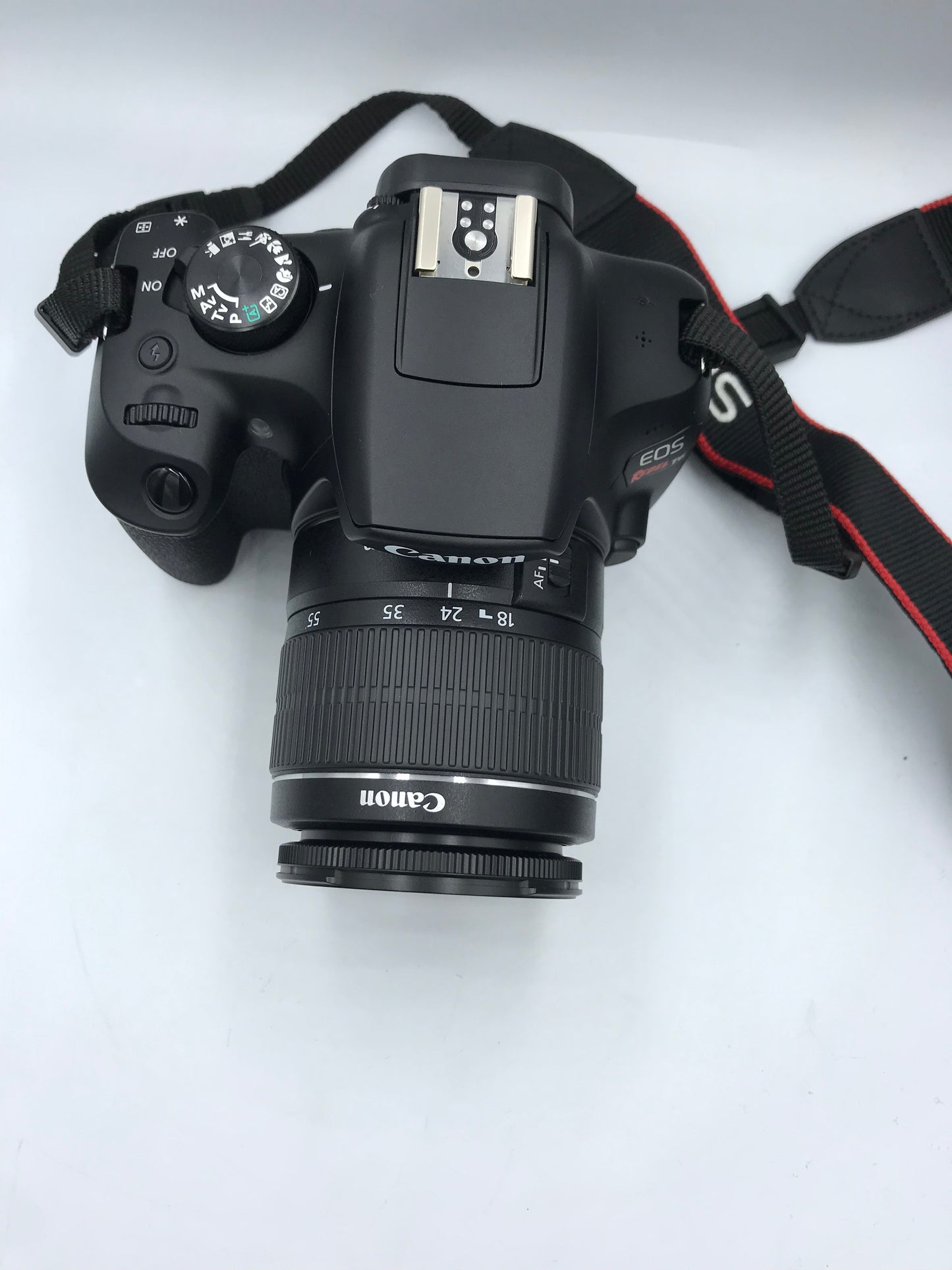 Camara Canon EOS Rebel T6 (Producto único)