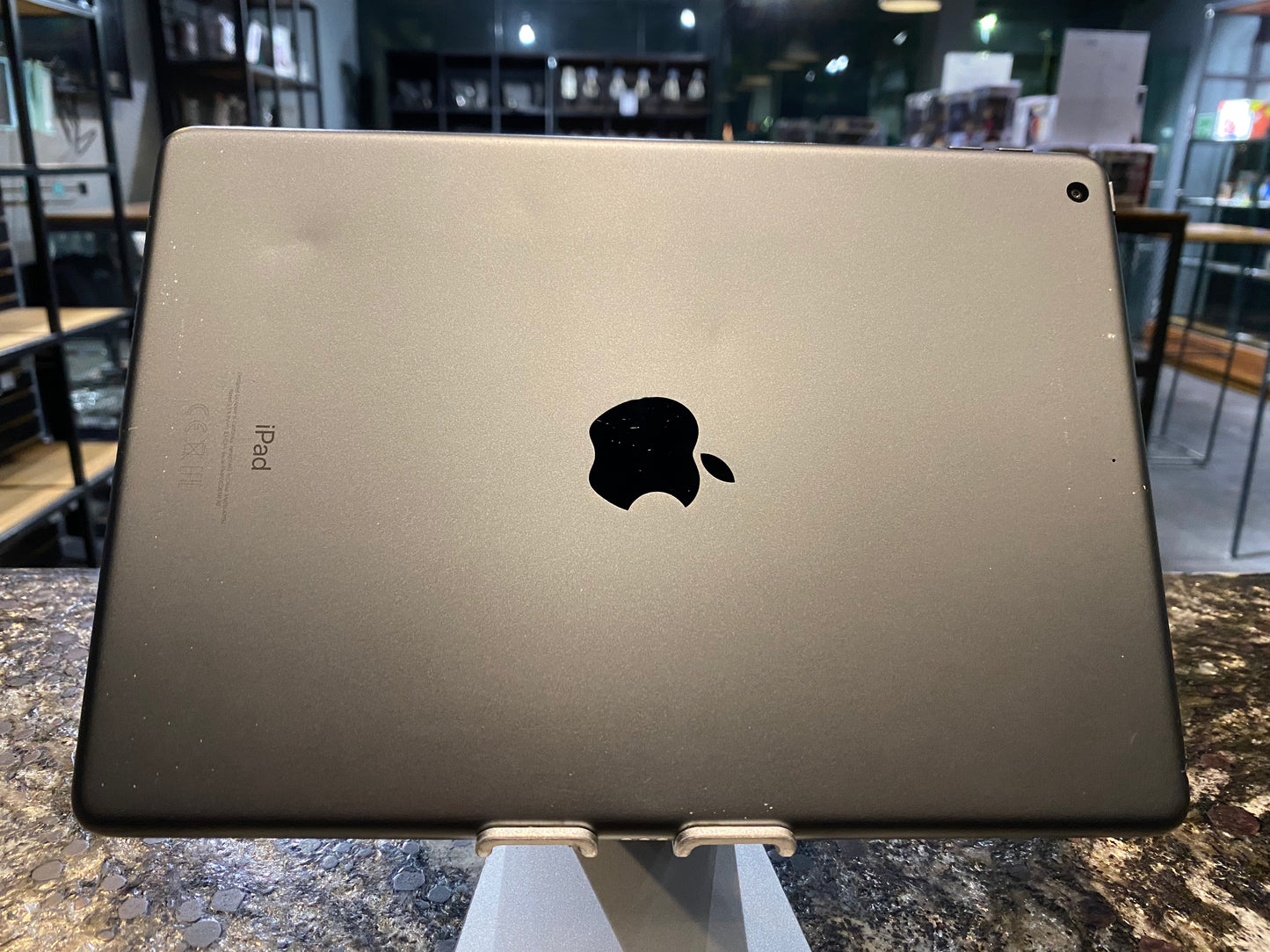 iPad 7th Gen. Wi-Fi 128GB (Producto Único)