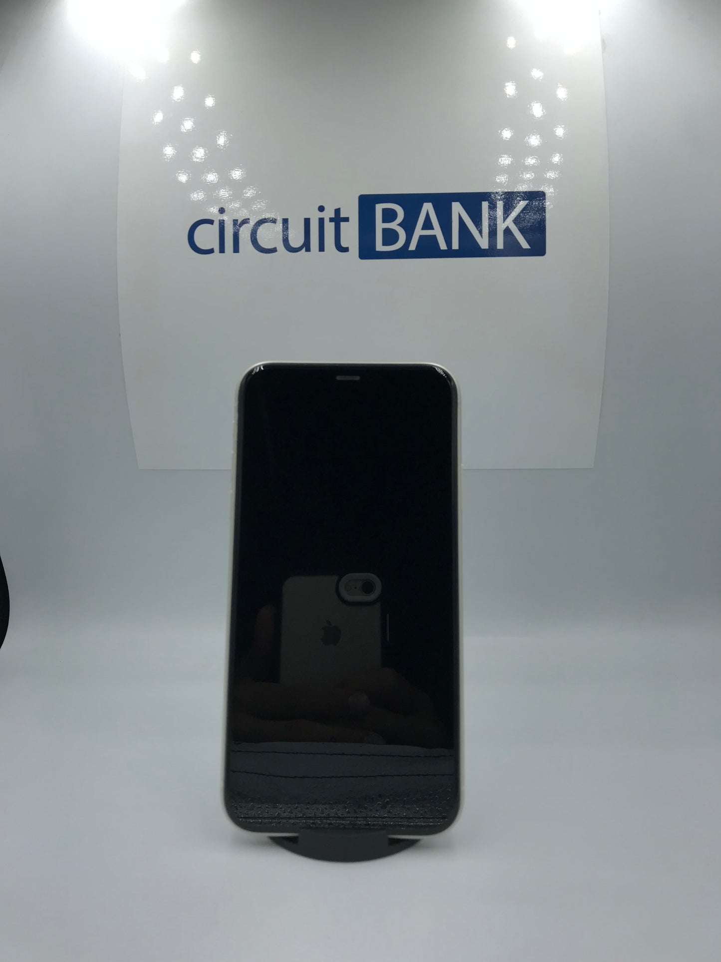 iPhone 11 64GB (Producto Unico)