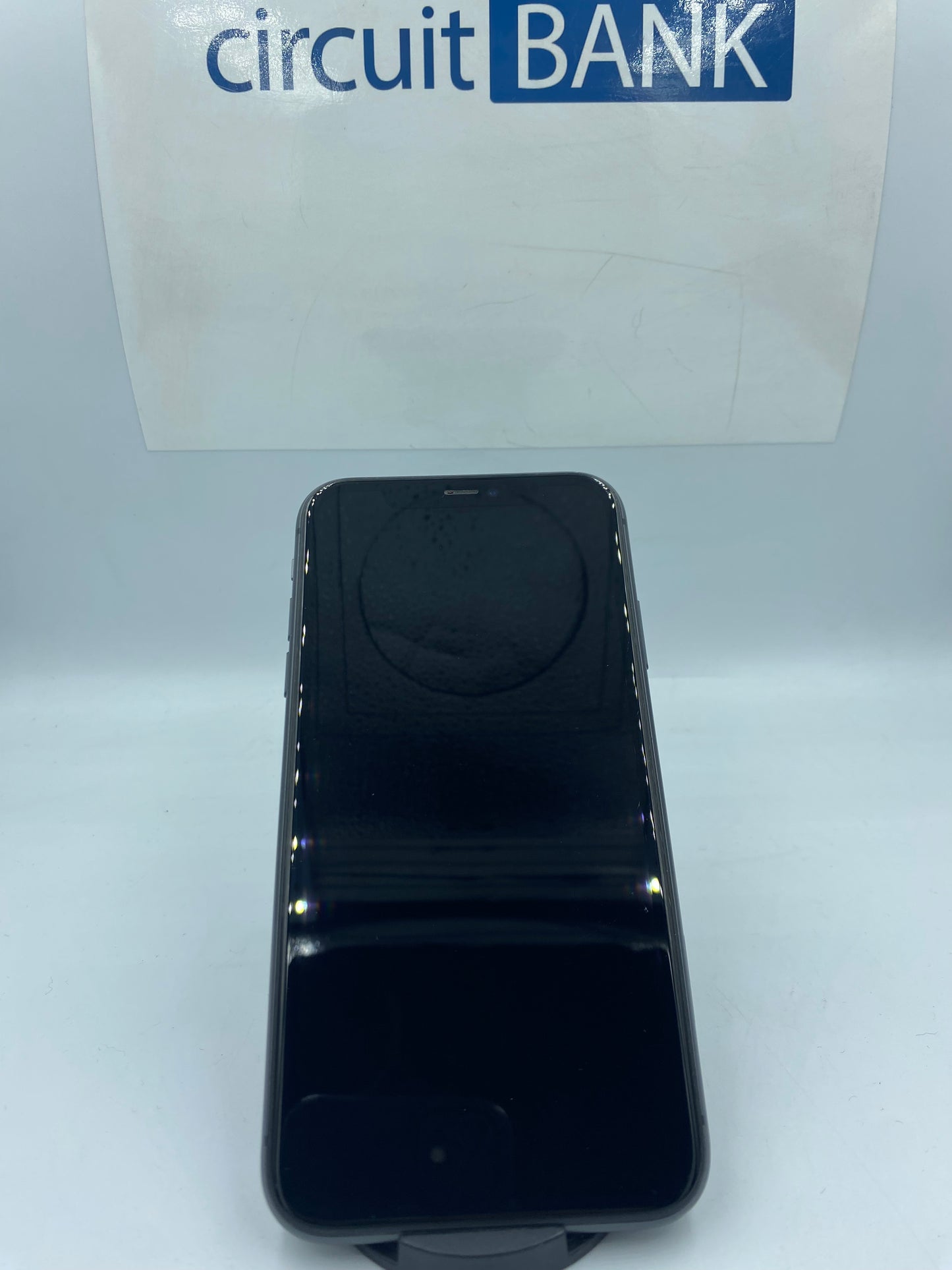 iPhone 11 64GB (Producto Único)