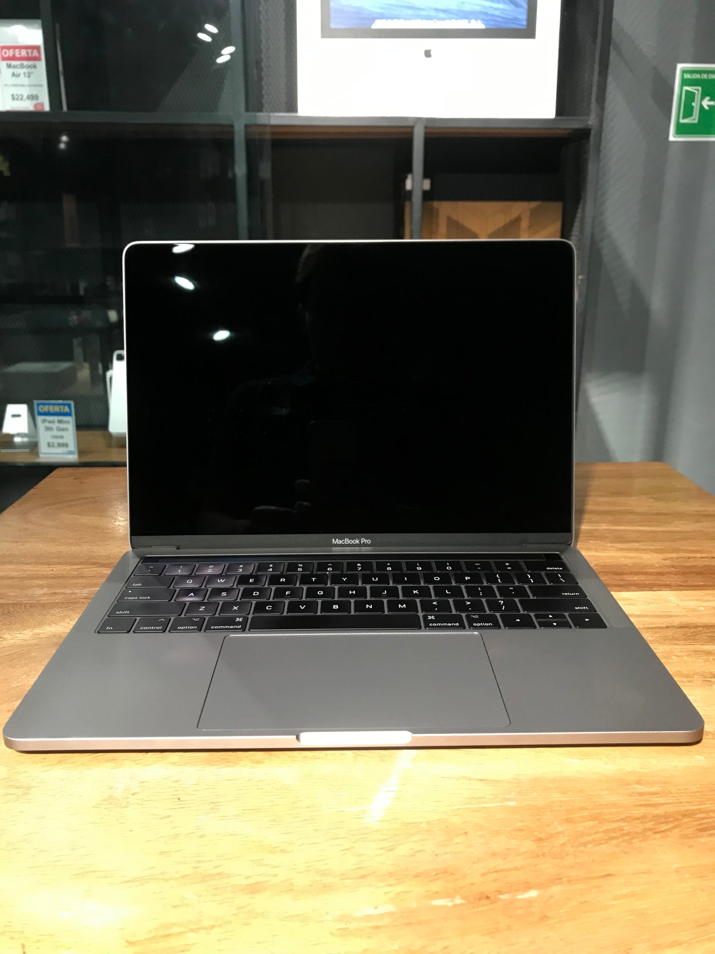 Macbook Pro "13" 2017 (Producto Único)