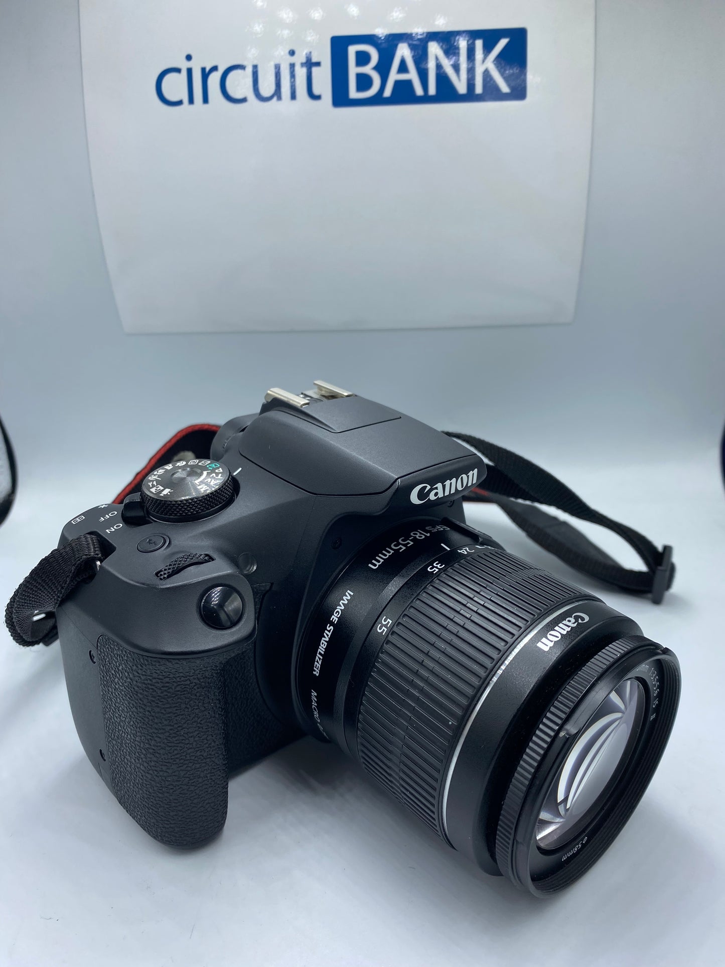 Canon EOS Rebel T7 (Producto Único)
