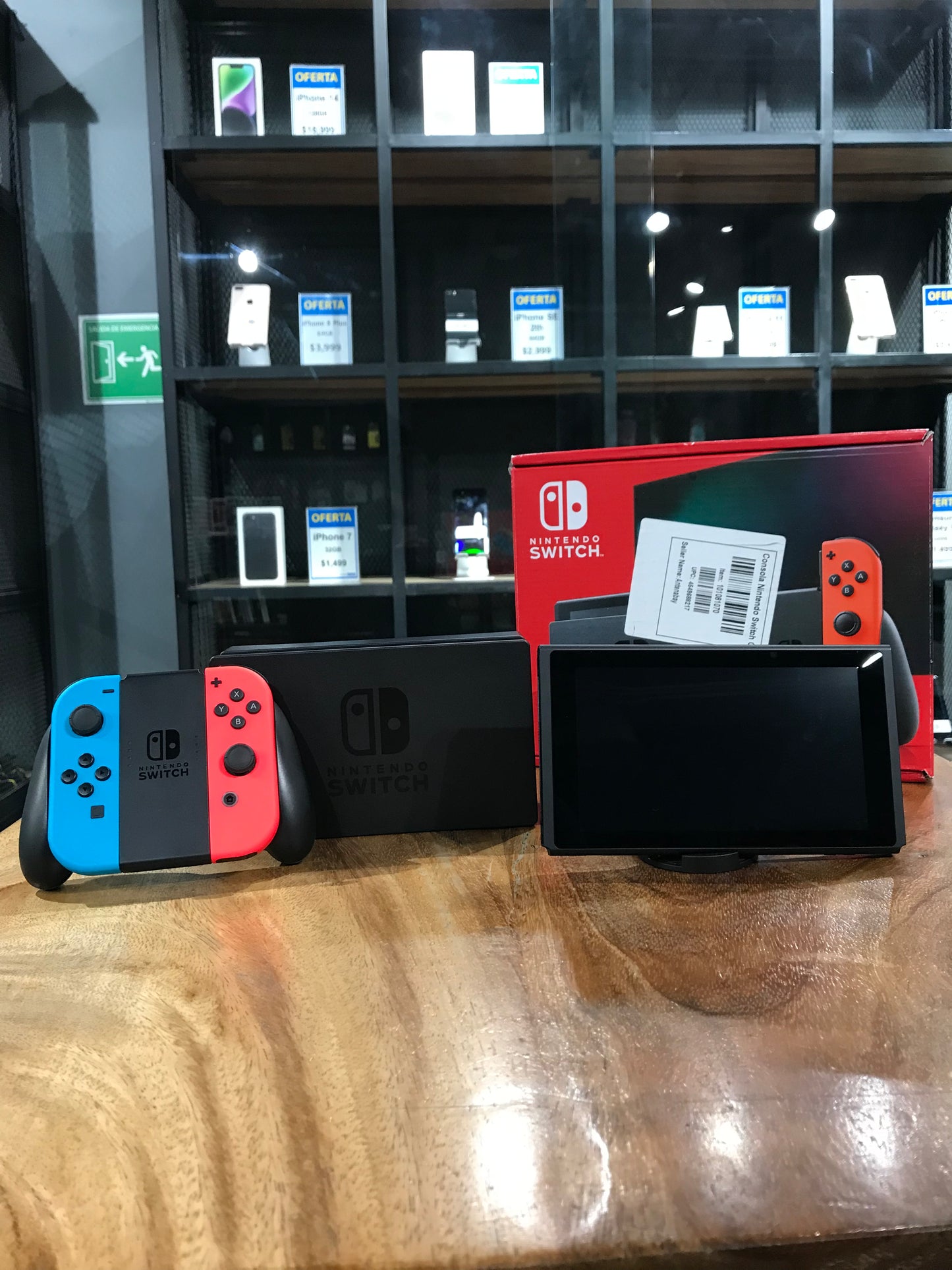 Nintendo Switch Neon 1.1 (Producto Único)